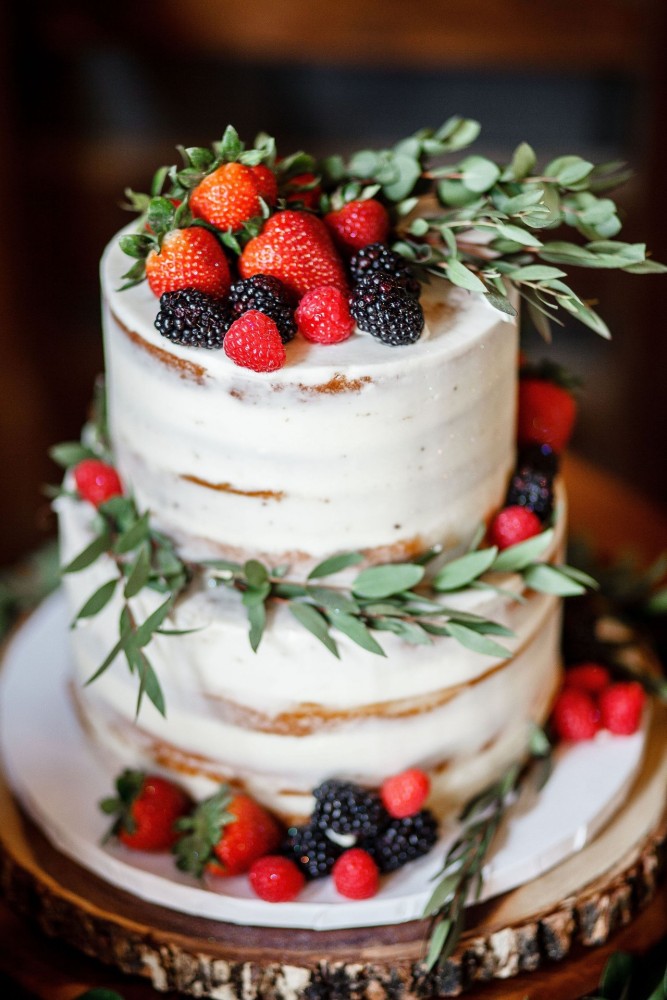 Sweet T’s Bakeshop | Specialty Cakes & Dessert Studio